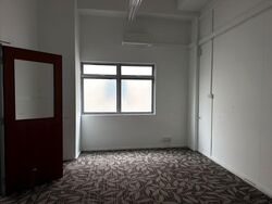 Ubi Centre (D14), Factory #610073931